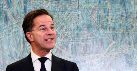 Rutte Urges Defence Spending to Exceed 2% of GDP