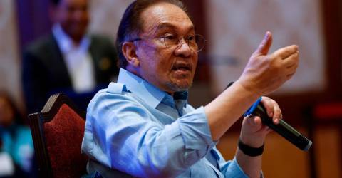 PM Anwar announces RM25m in immediate aid for Sabah, Sarawak