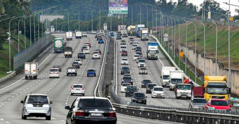 Smooth traffic flow on major highways