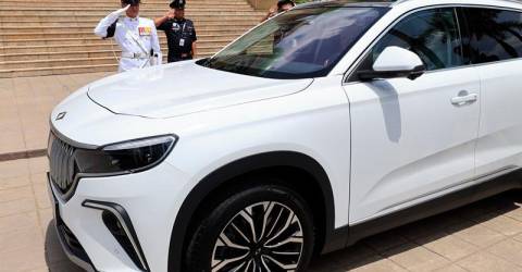 Anwar receives Togg EV SUV from Erdoğan as a symbol of friendship