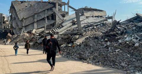 Israeli team heads to Qatar for Gaza truce talks