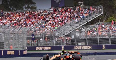 Norris leads McLaren 1-2 in Australian Grand Prix qualifying