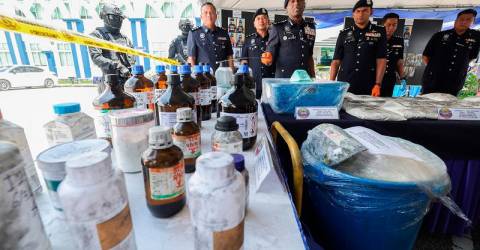 Police bust three drug labs, nab seven in major operation